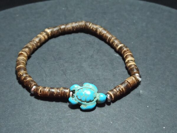 Bracelet perles et breloque tortue